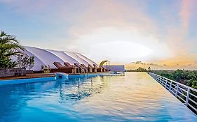 Infinity8 Bali